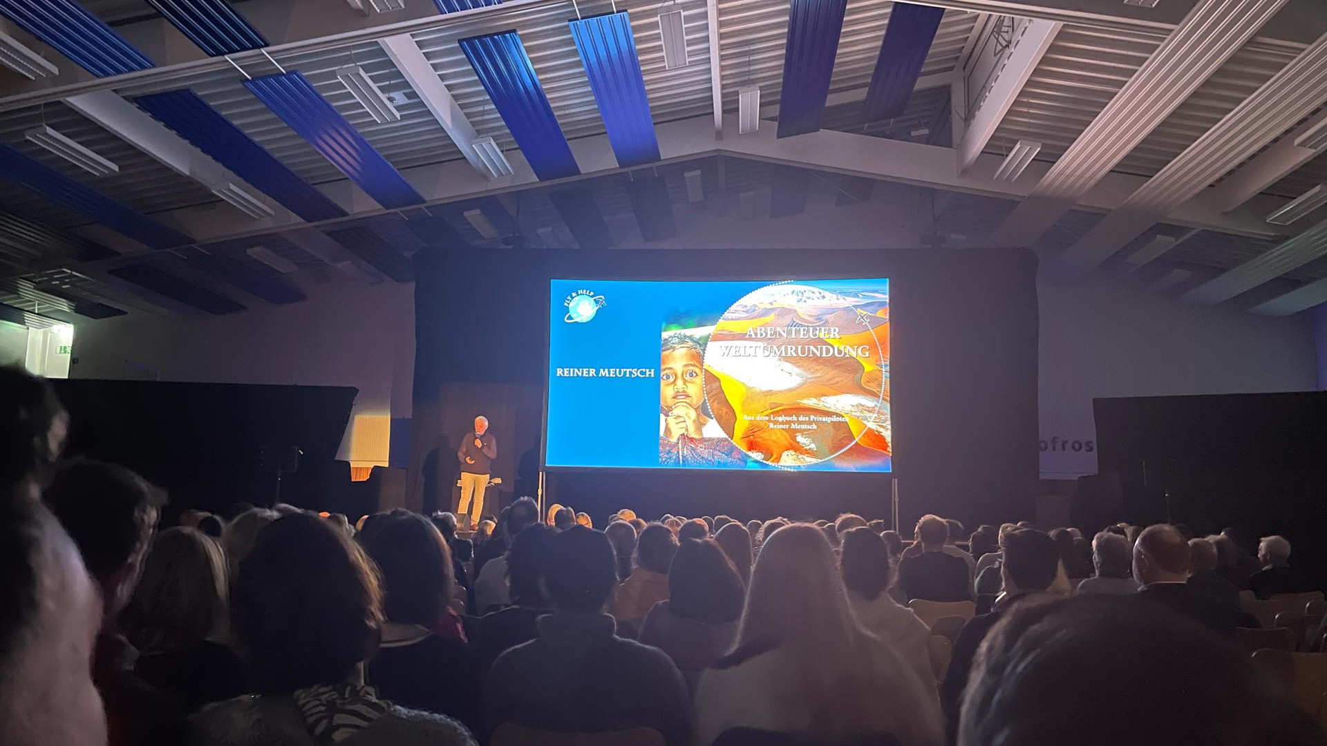 safety shoes baak gorelax social commitment fly help school donations event impression canvas Reiner Meutsch Foundation