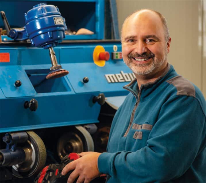 Portrait photo of orthopaedic technician at Baak